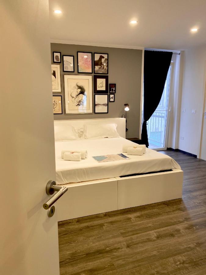 Mimi Rooms&Studios Trieste Bagian luar foto